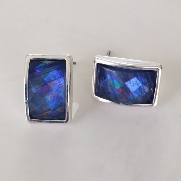 Pendent & Earring Set - Picture 4 of 7